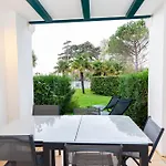 Domaine Bordaberry T2 Jardin Et Superbe Piscine