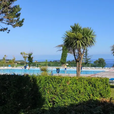 Domaine Bordaberry T2 Jardin Et Superbe Piscine Appartement *