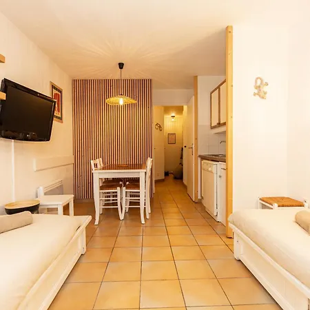 Appartement Domaine Bordaberry T2 Jardin Et Superbe Piscine