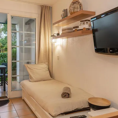 Appartement Domaine Bordaberry T2 Jardin Et Superbe Piscine Urrugne
