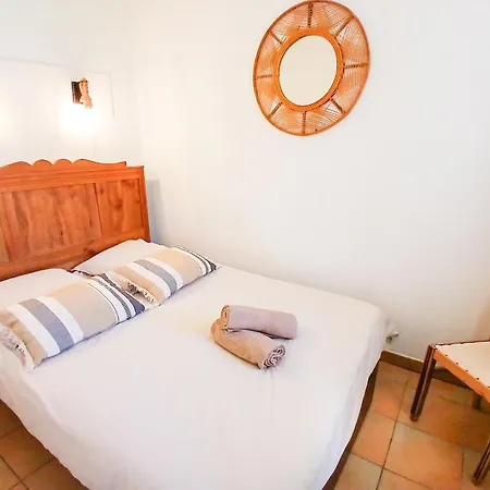 Domaine Bordaberry T2 Jardin Et Superbe Piscine Urrugne